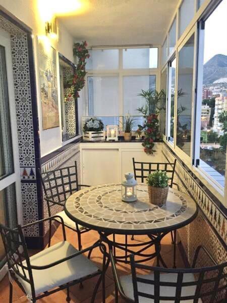 Luxury Beachfront Apartment In Benalmadena Costa Eksteriør billede