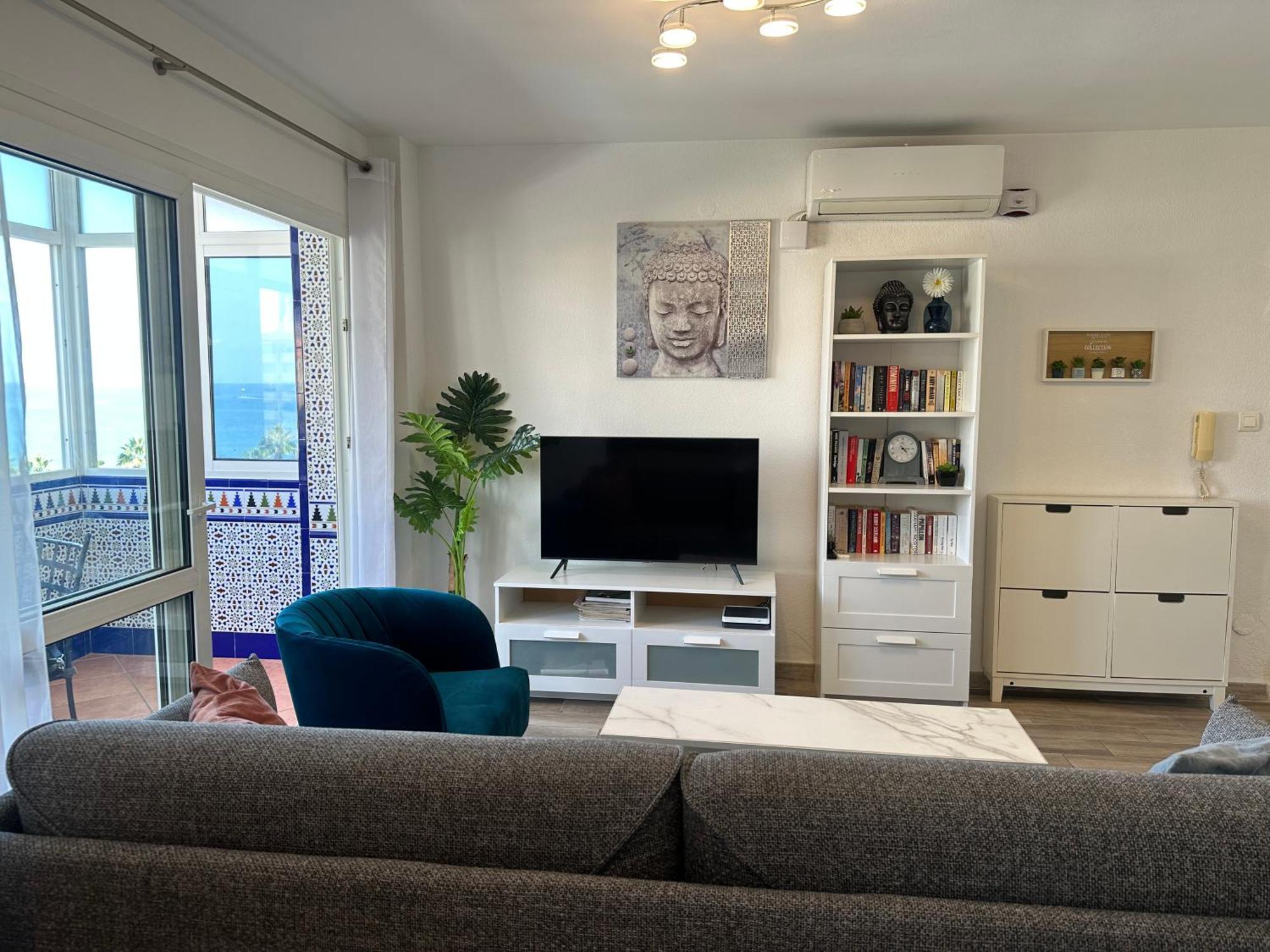 Luxury Beachfront Apartment In Benalmadena Costa Eksteriør billede
